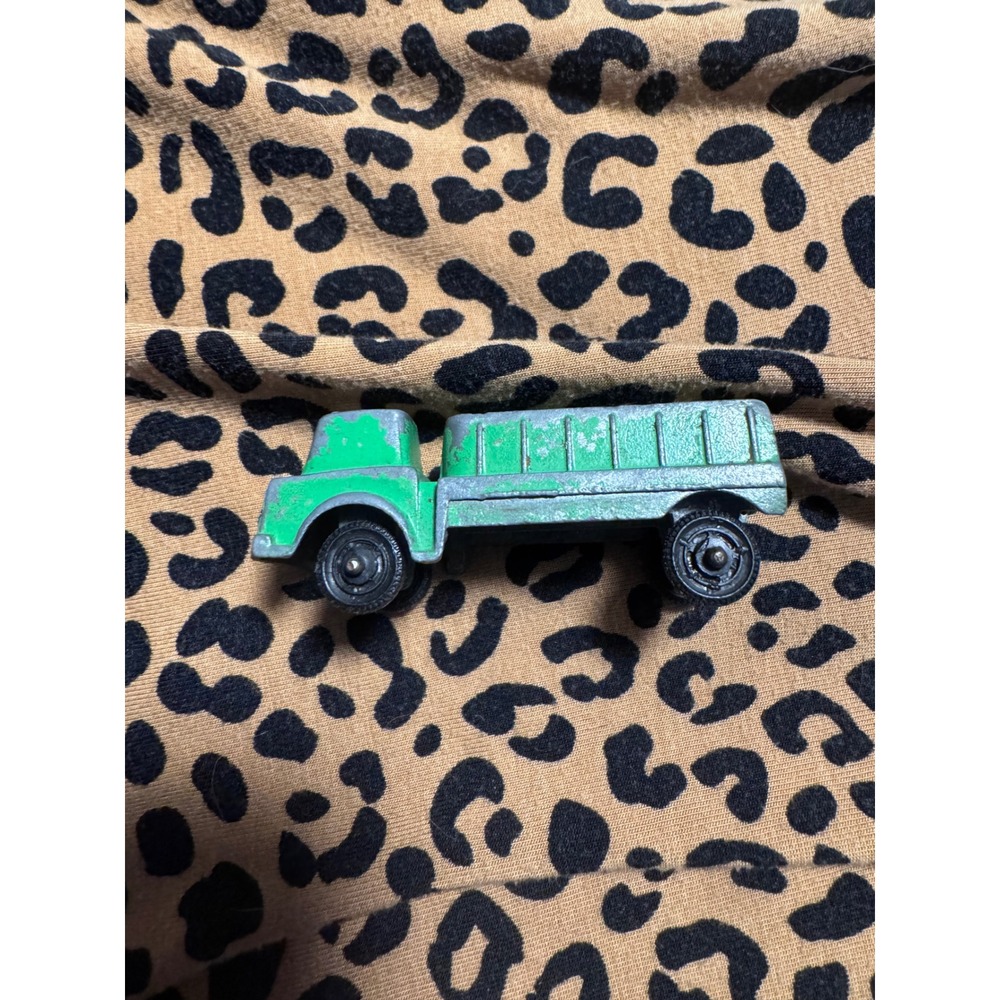 Vintage 1967 TootsieToy Shuttle Truck Green Diecast Metal Made in USA Chicago